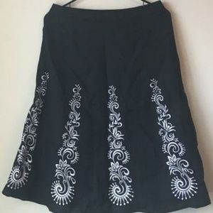 Loft Black Linen Embroidered Floral Skirt